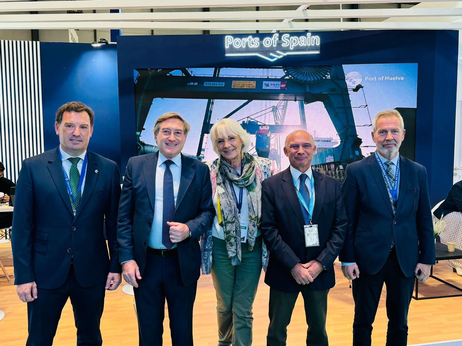 El Puerto de Motril fortalece sus relaciones comerciales y explora nuevas - Noticia Puerto de Motril
